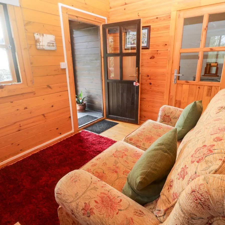 Trevenna Cabin เซนต์ออสเทลล์ ภายนอก รูปภาพ